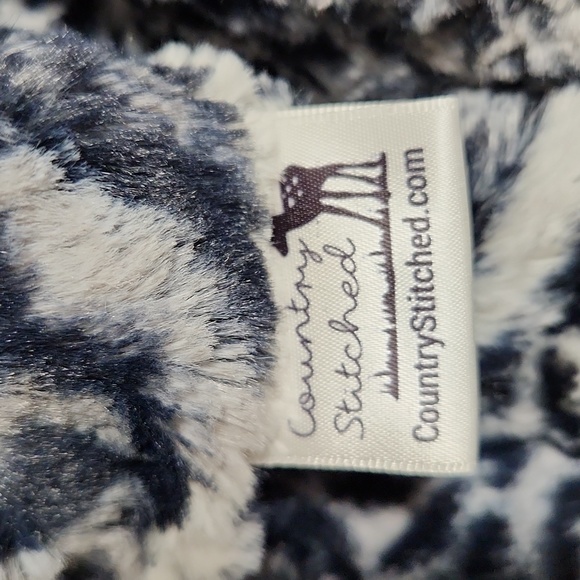 Minky Neck Warmer - Picture 4 of 4